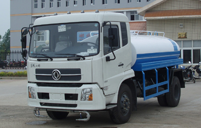 東風(fēng)天錦灑水車(chē)圖片